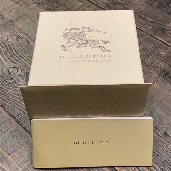 BURBERRY BU9001 Watch Silver For Sale 38mm - Picture 7 of 8
